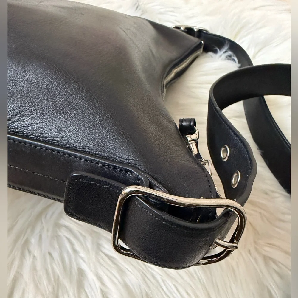Vintage Coach #Black Crossbody Bag